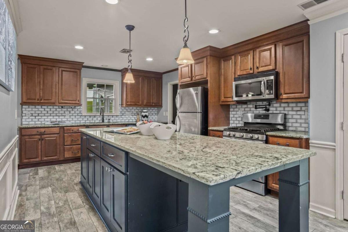 2262 Pine Warbler Way Marietta - 8