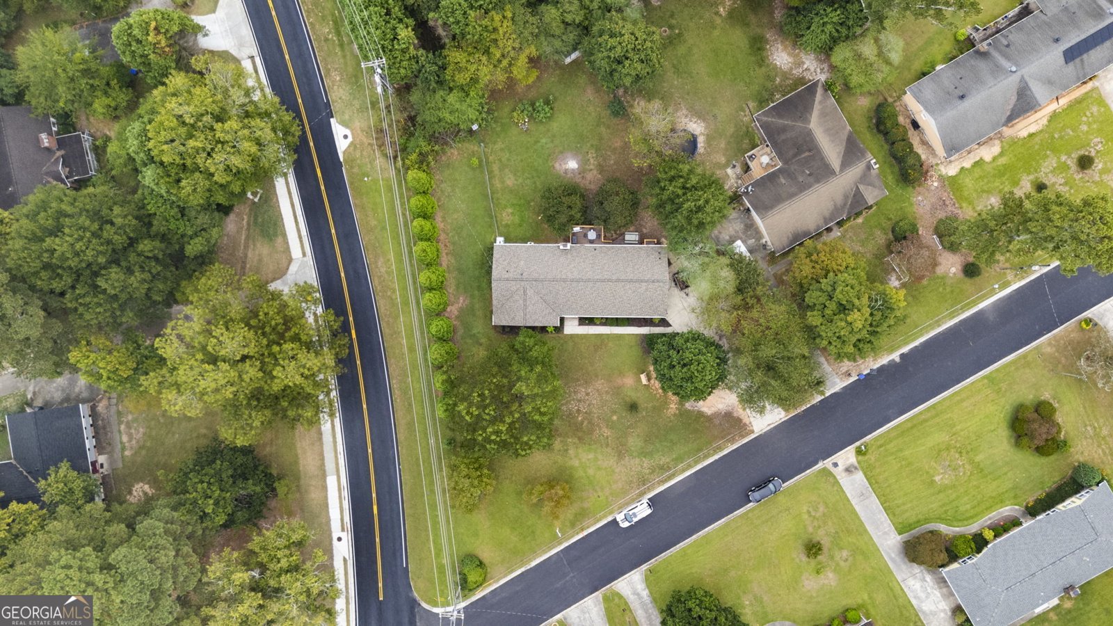 2274 AMBER WOODS Drive Snellville - 34