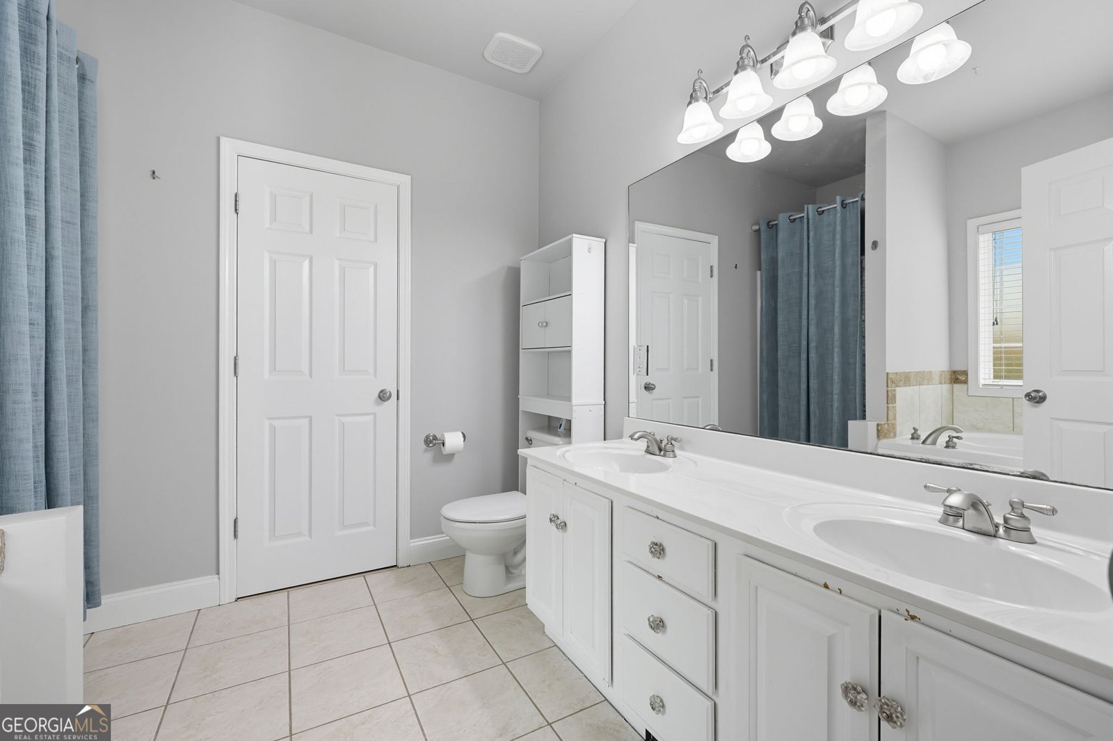 4260 Mountain Ridge Road Gainesville - 23