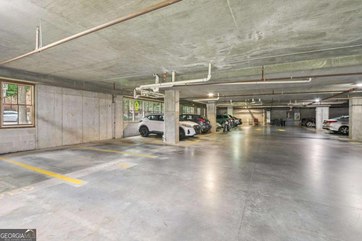 384 Ralph Mcgill Boulevard Atlanta - 29