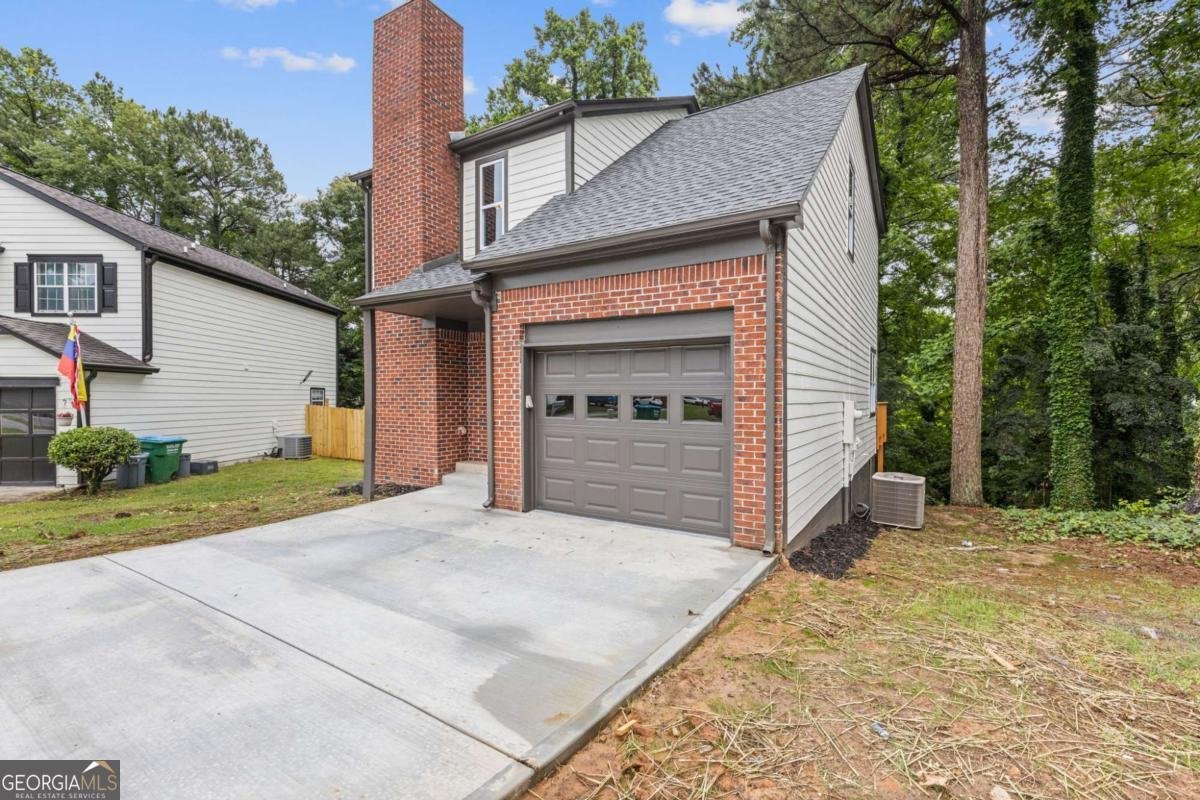 1111 Pin Oak Drive Tucker - 2