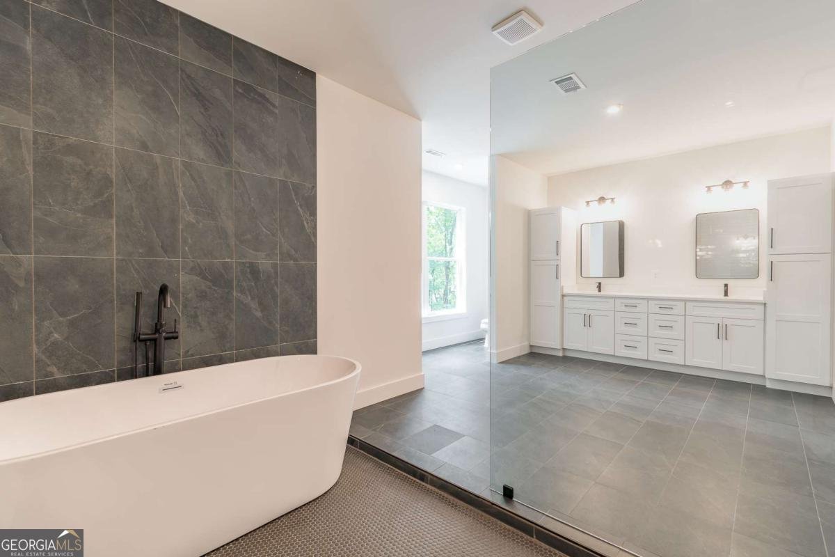 6008 Tradewinds Cove Gainesville - 51