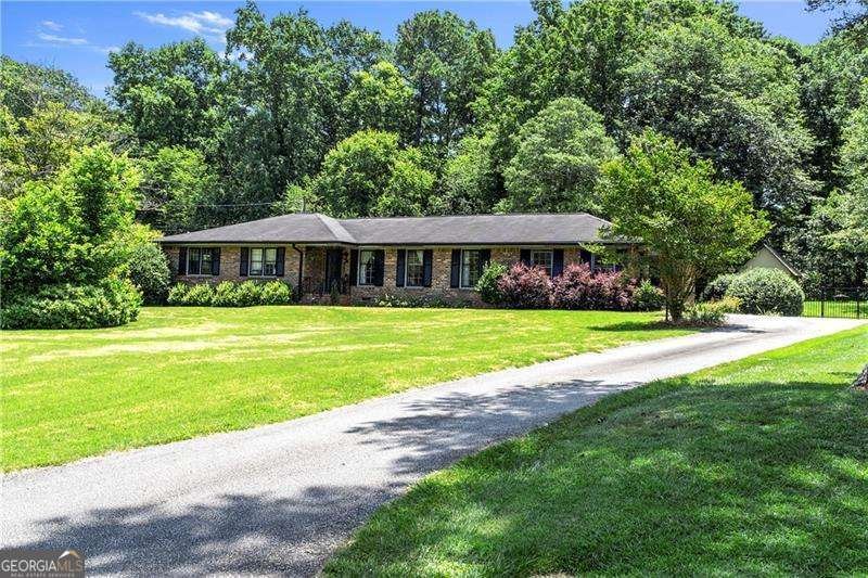 2532 Millbrook Drive Snellville - 1