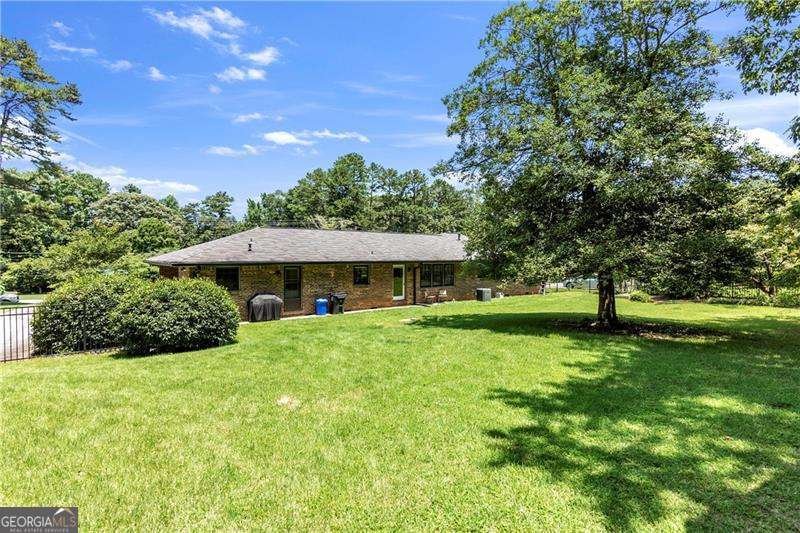 2532 Millbrook Drive Snellville - 29