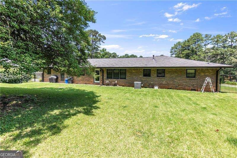 2532 Millbrook Drive Snellville - 30