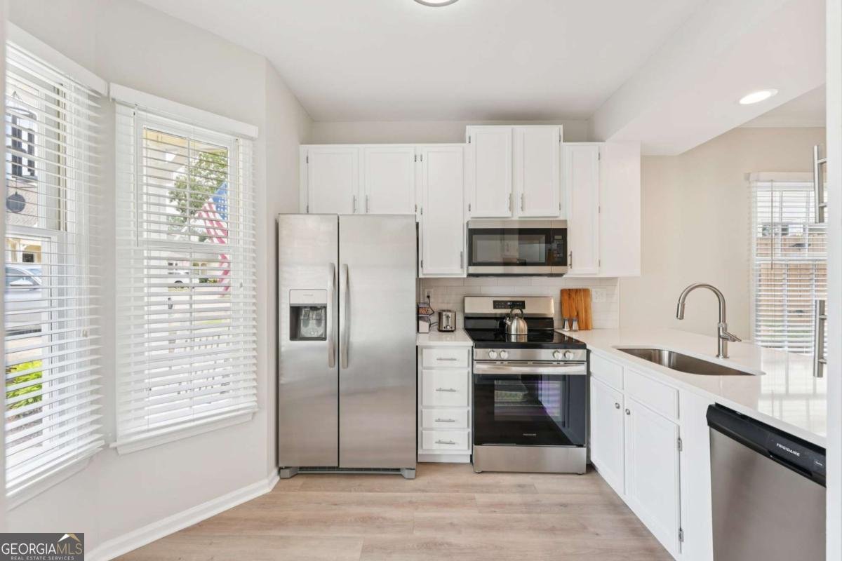 178 Victoria Way Roswell - 13
