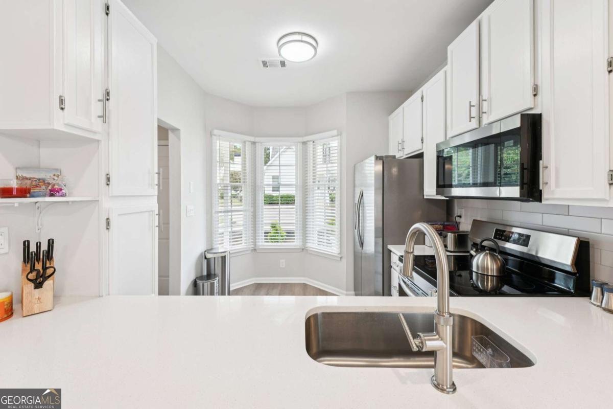 178 Victoria Way Roswell - 17