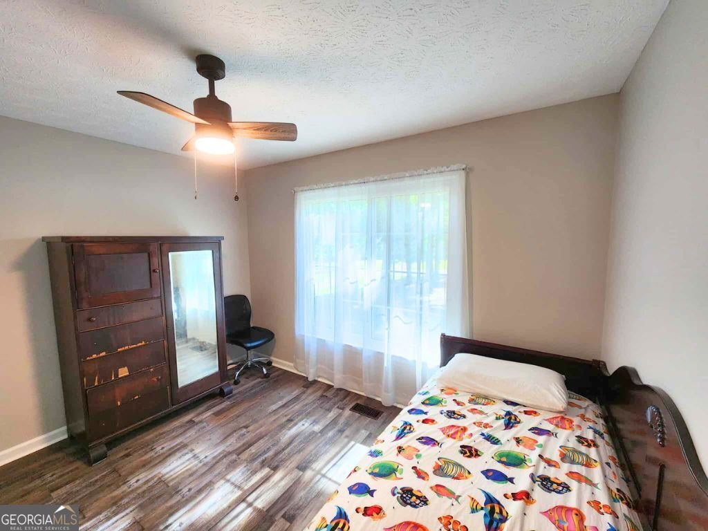 251 Eagle Lake Drive Dallas - 26