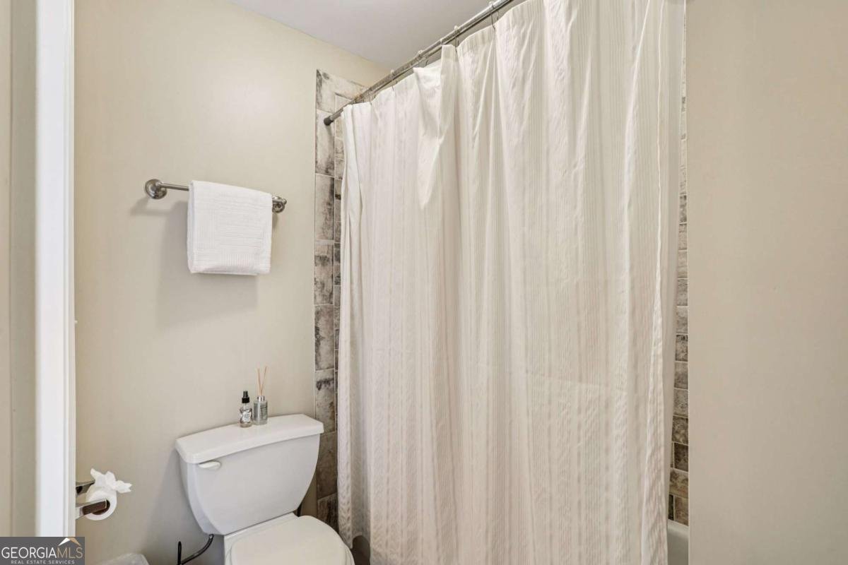 4050 Homestead Ridge Drive Cumming - 32