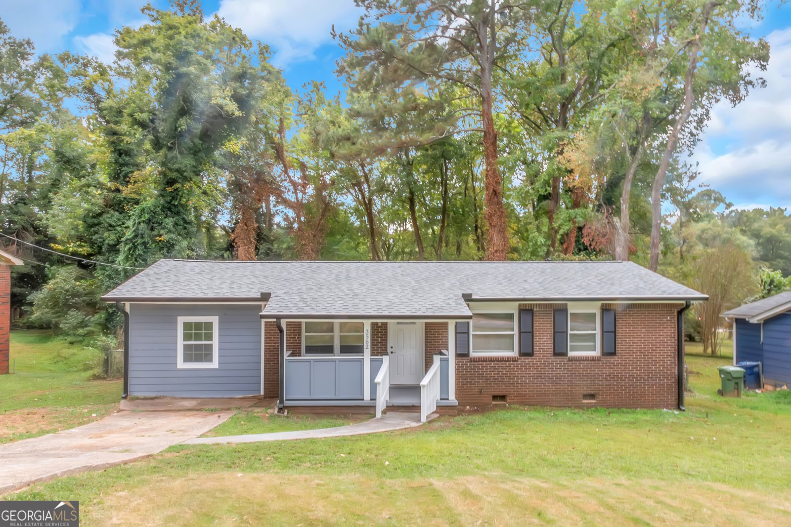 3562 Meadowridge Drive Atlanta - 1