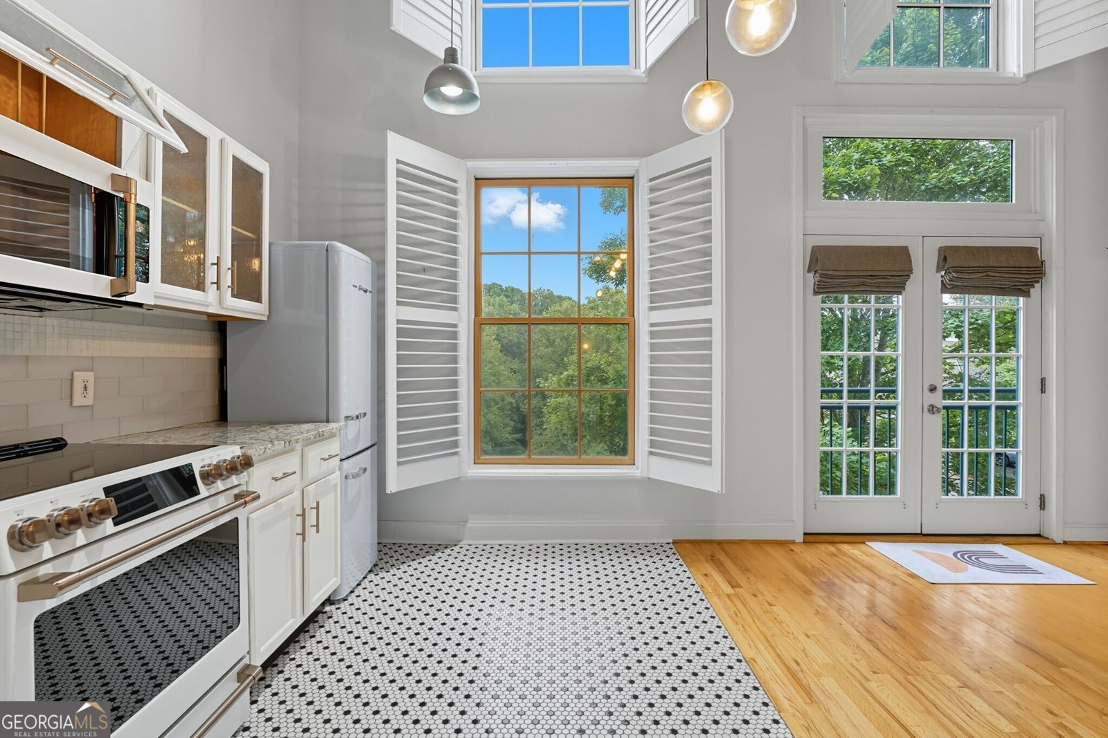 1727 Liberty Lane Roswell - 14