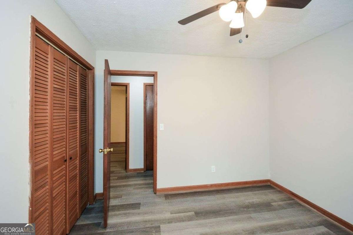 4800 TIMBER RIDGE Drive Douglasville - 33