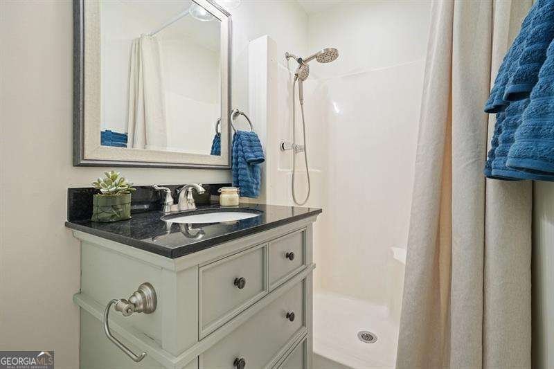 223 JOHNSON Drive Canton - 20