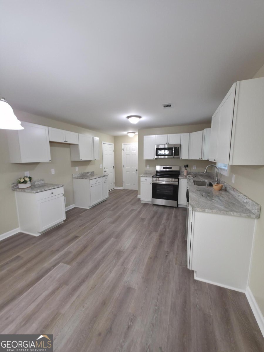 29 Charlotte Place Statham - 2