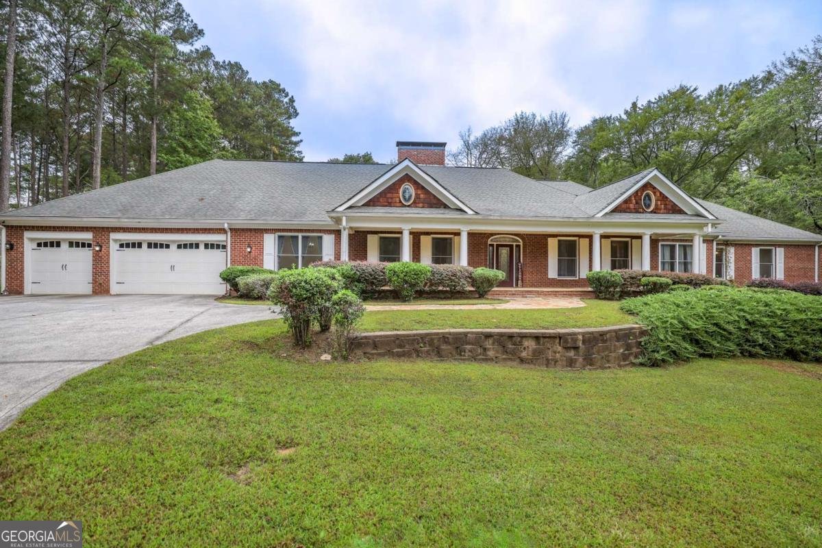 3487 Tom Brewer Road Loganville - 1