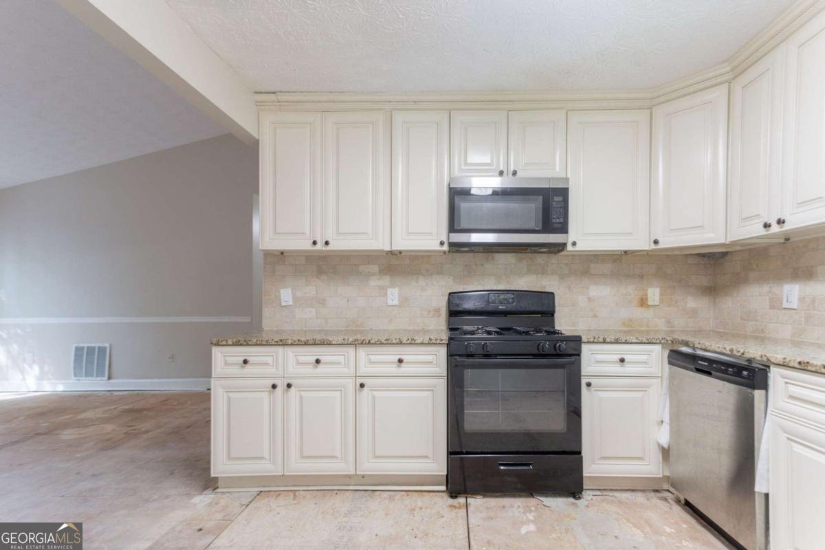 1821 Hickory Creek Court Acworth - 5