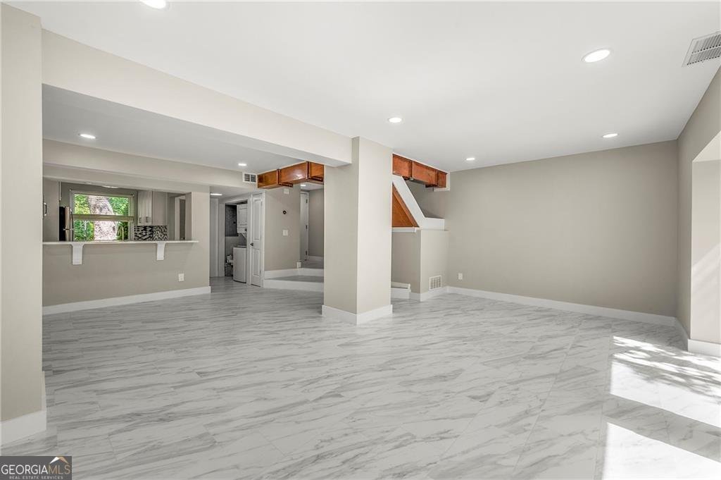 1009 Riverbend Club Drive Atlanta - 2