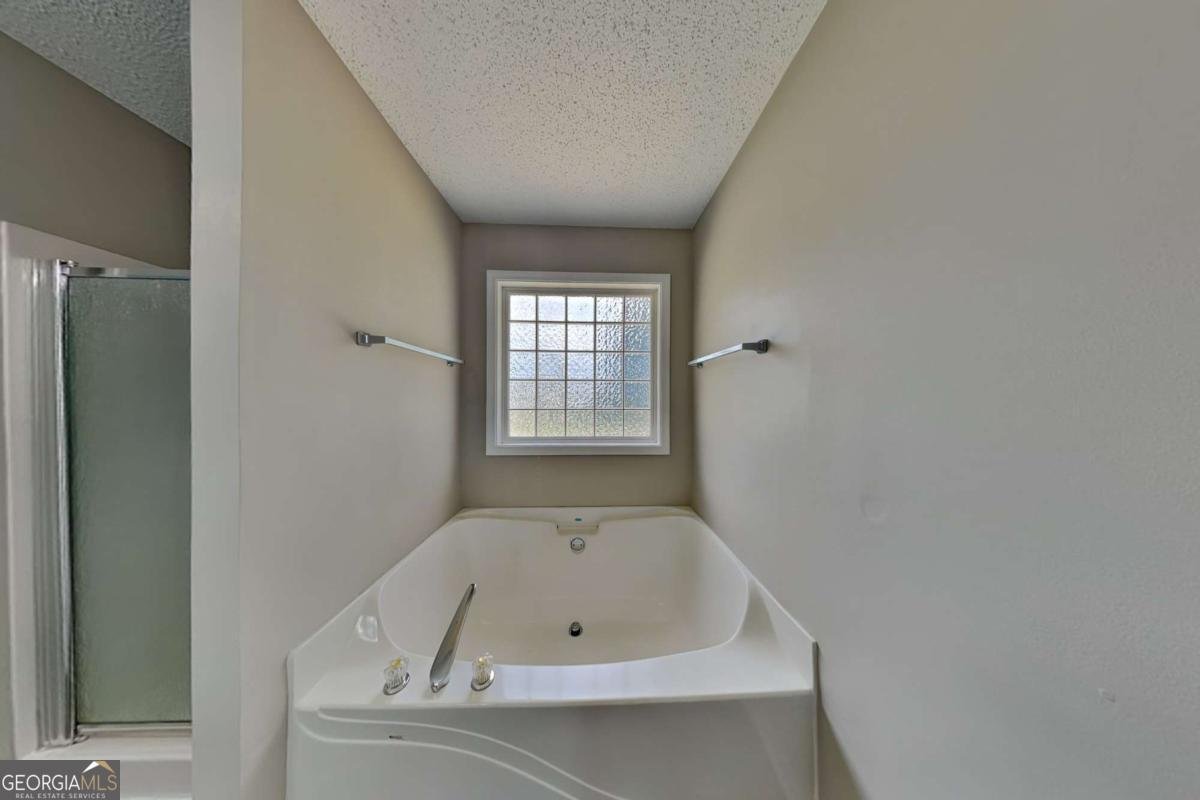 319 Hickory Lake Drive Acworth - 10