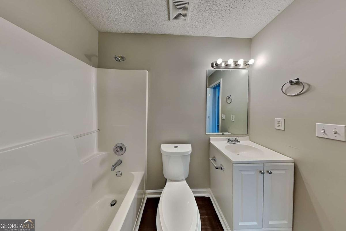 319 Hickory Lake Drive Acworth - 16