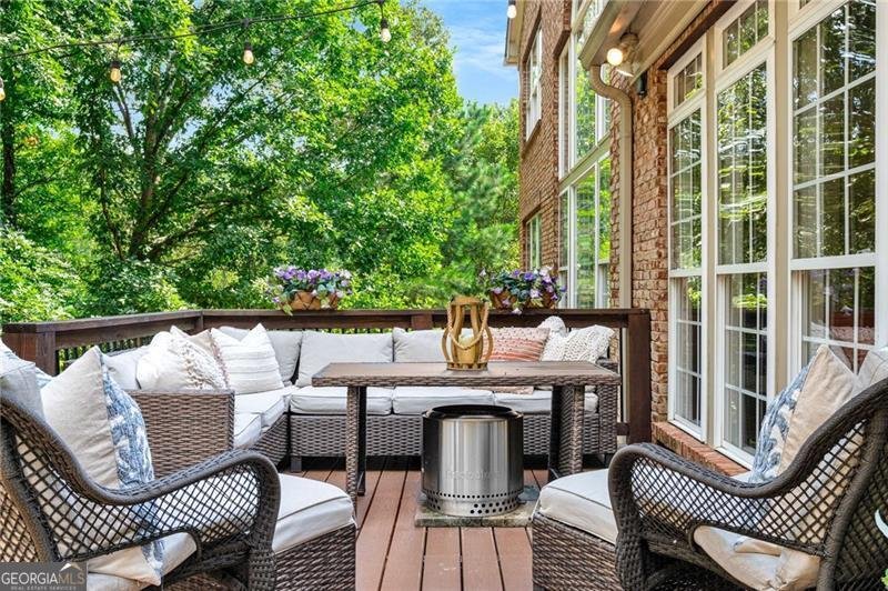 5105 Harbury Lane Suwanee - 8