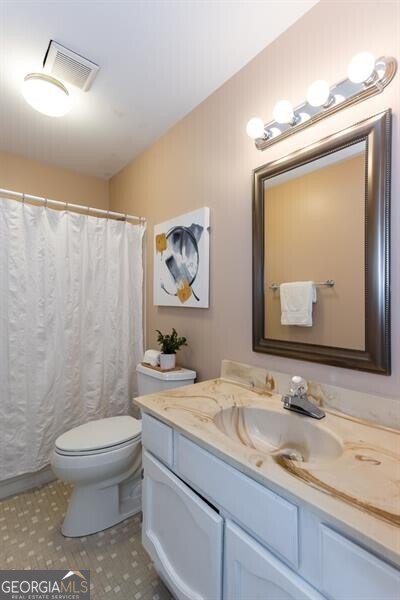 4590 VILLAGE OAKS Circle Dunwoody - 14
