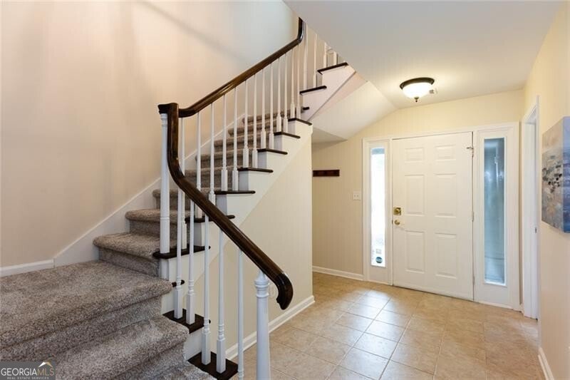 4590 VILLAGE OAKS Circle Dunwoody - 17