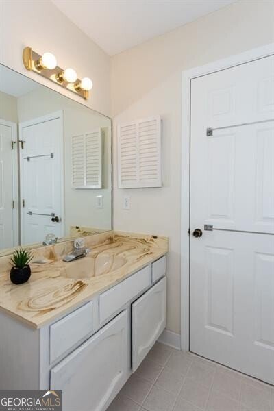 4590 VILLAGE OAKS Circle Dunwoody - 27