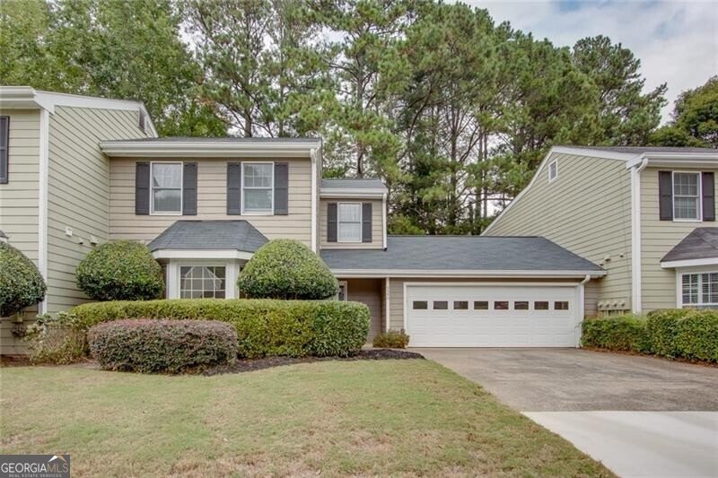 4590 VILLAGE OAKS Circle Dunwoody - 35