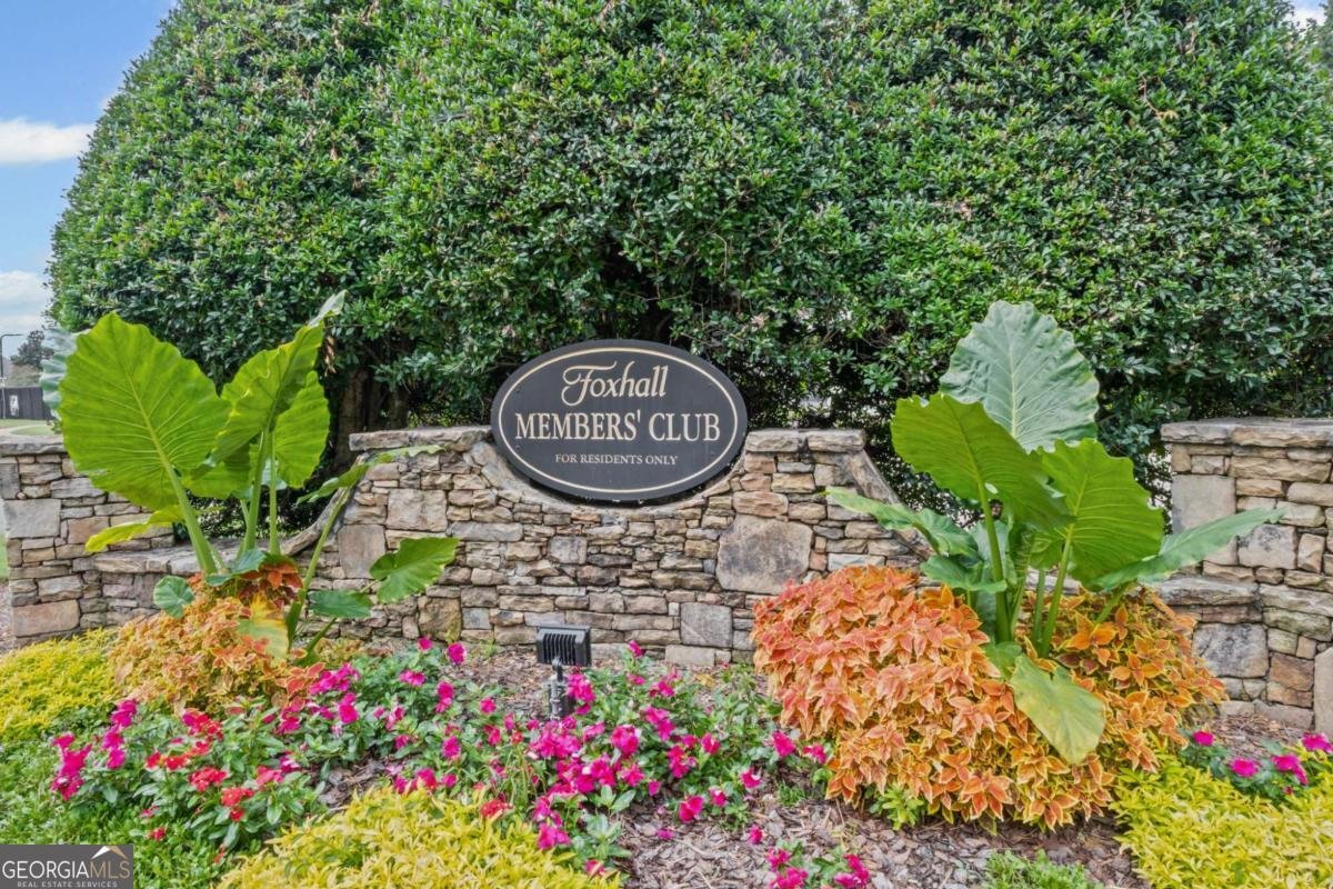 850 Heathland Court Roswell - 4