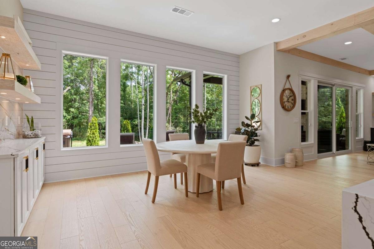 1437 Leach Drive Lawrenceville - 17