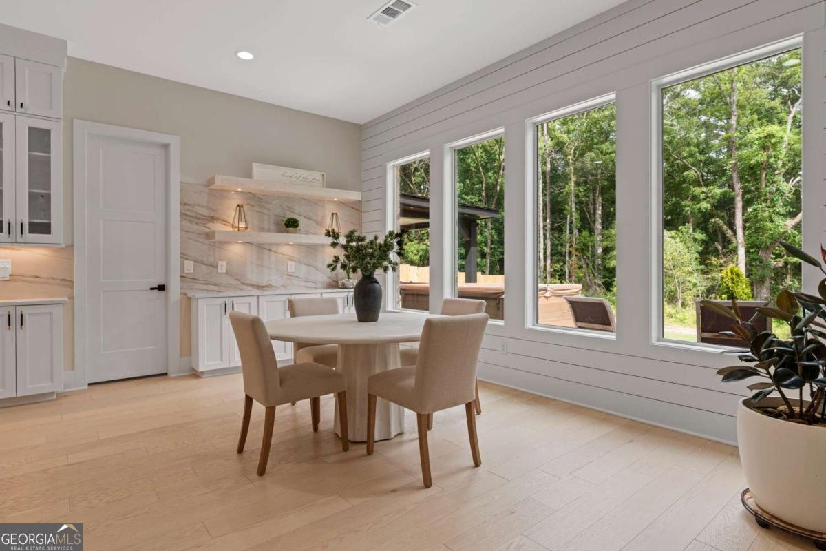 1437 Leach Drive Lawrenceville - 18