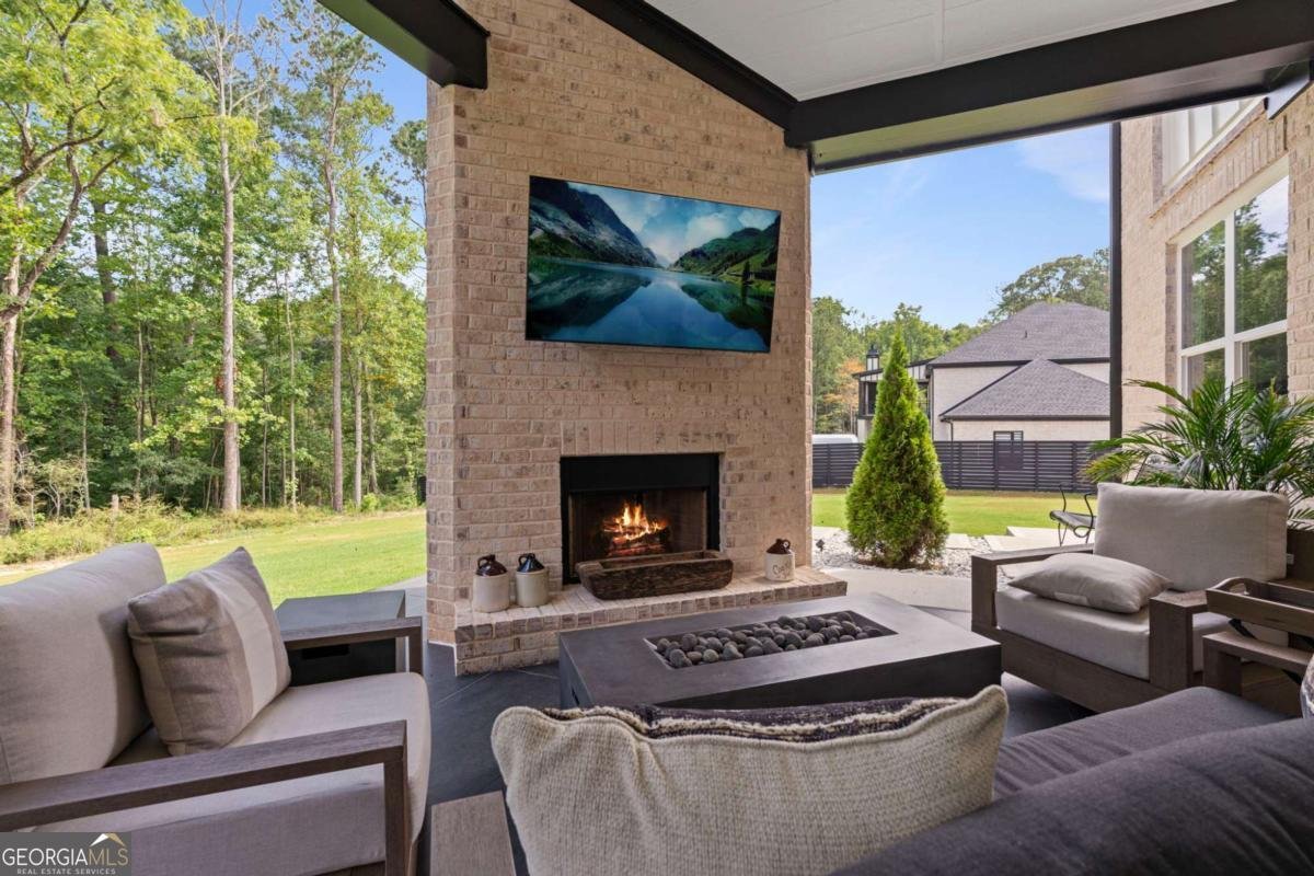 1437 Leach Drive Lawrenceville - 22