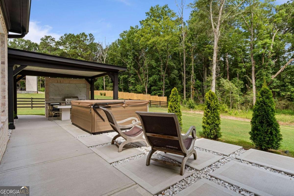 1437 Leach Drive Lawrenceville - 24