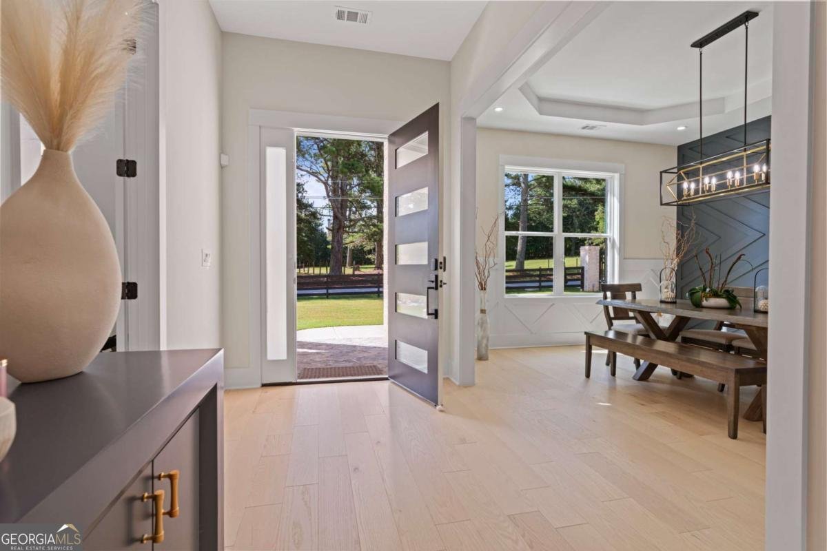 1437 Leach Drive Lawrenceville - 37