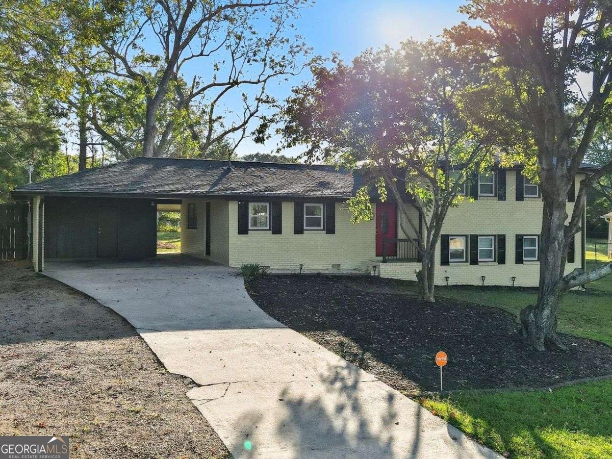 399 Sandtown Road Marietta - 2