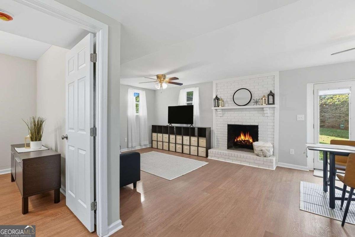 399 Sandtown Road Marietta - 27