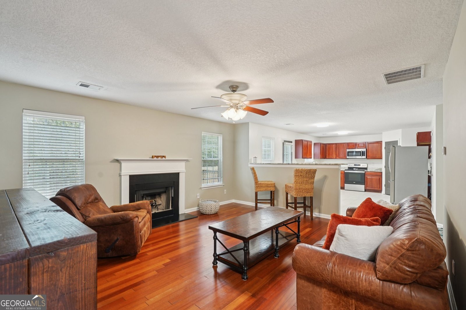 363 Cobblestone Court Hampton - 8