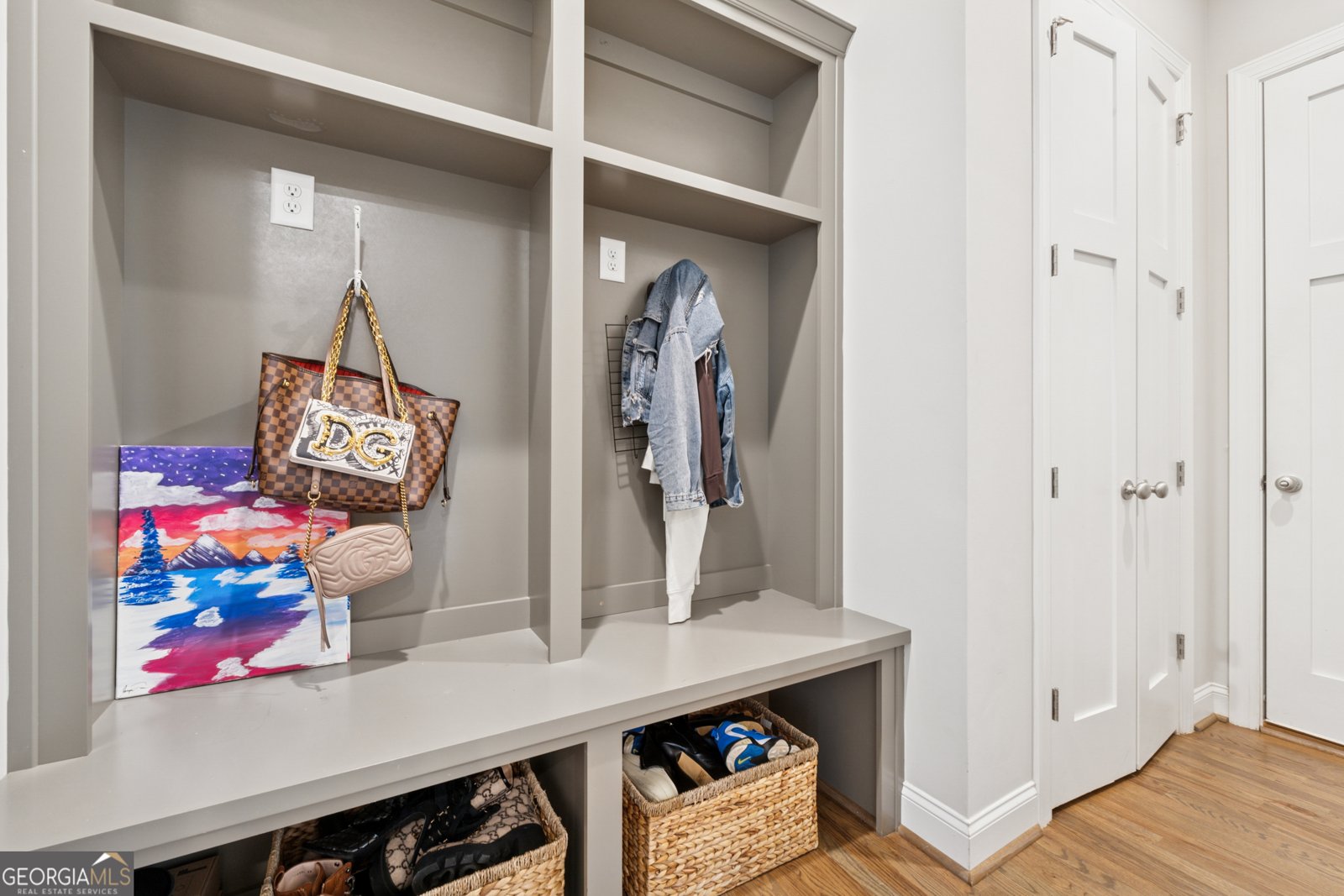 3998 Commodore Drive Atlanta - 21