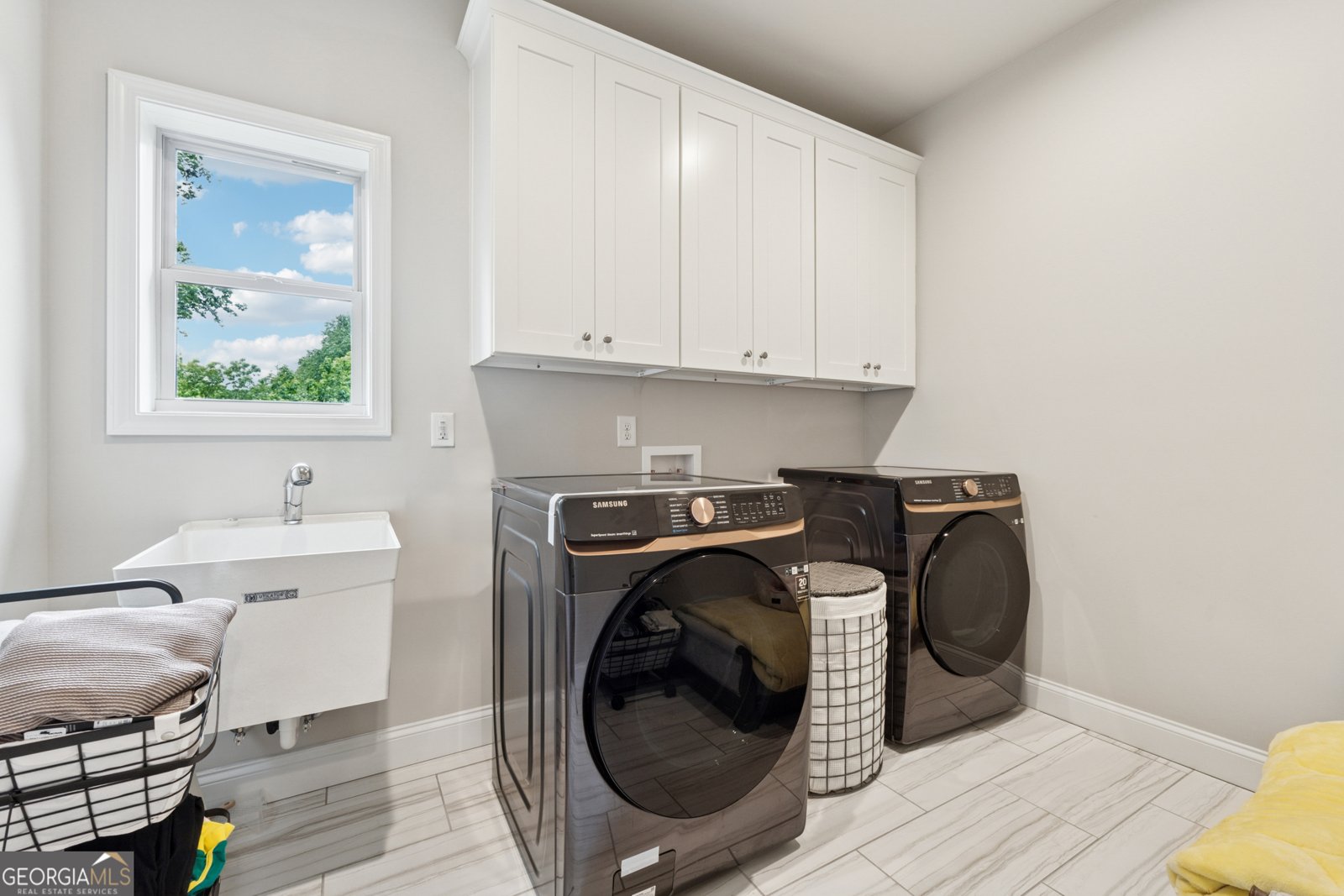 3998 Commodore Drive Atlanta - 40