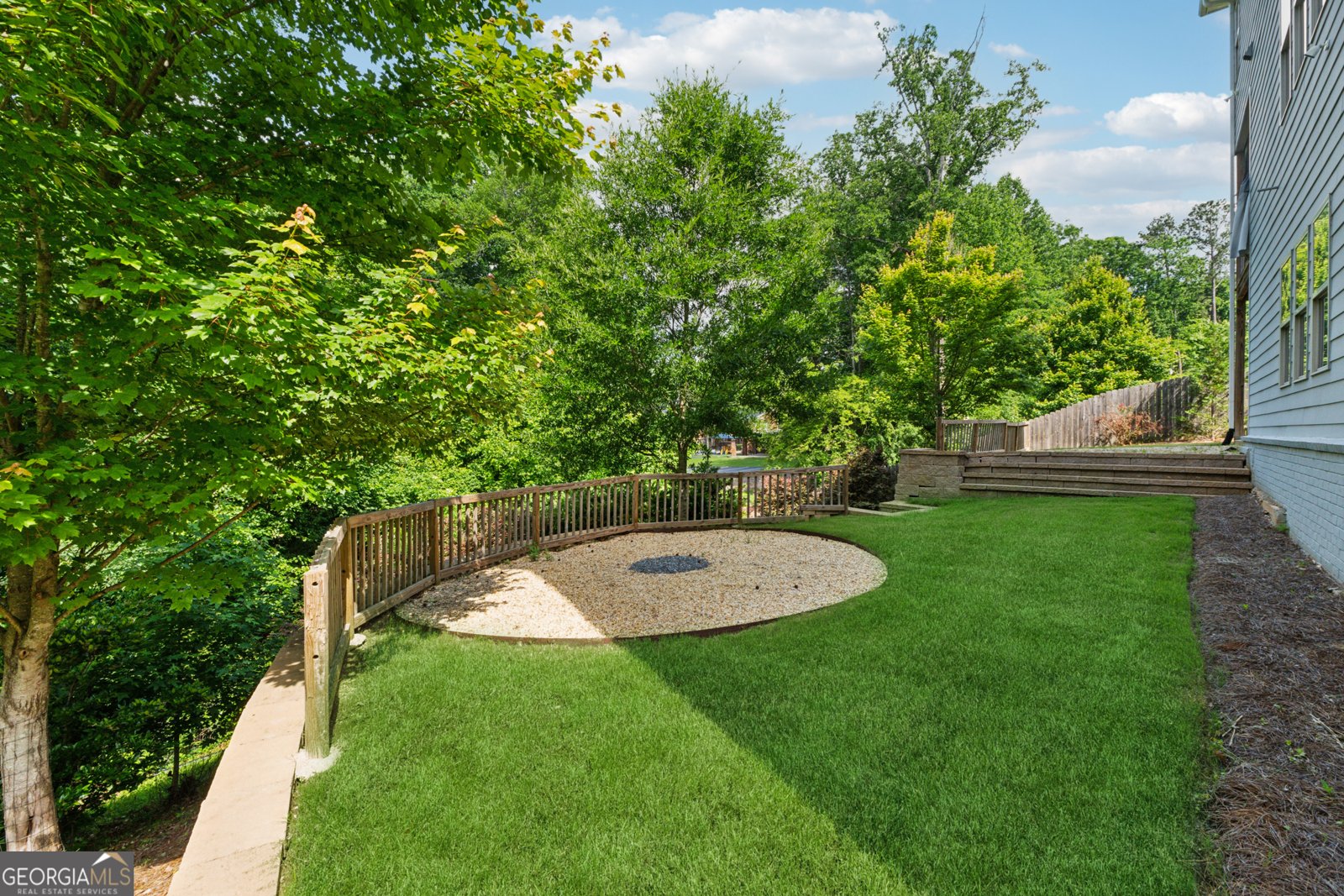 3998 Commodore Drive Atlanta - 41