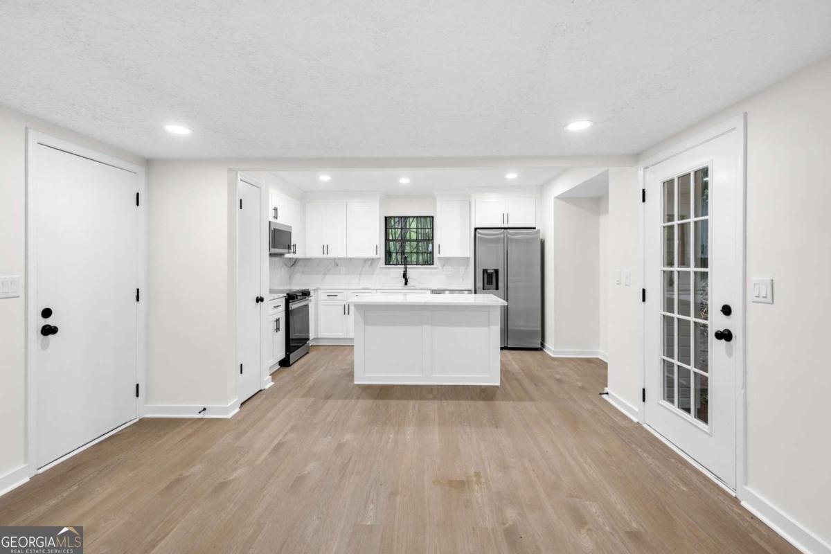 630 Pennylake Court Stone Mountain - 9