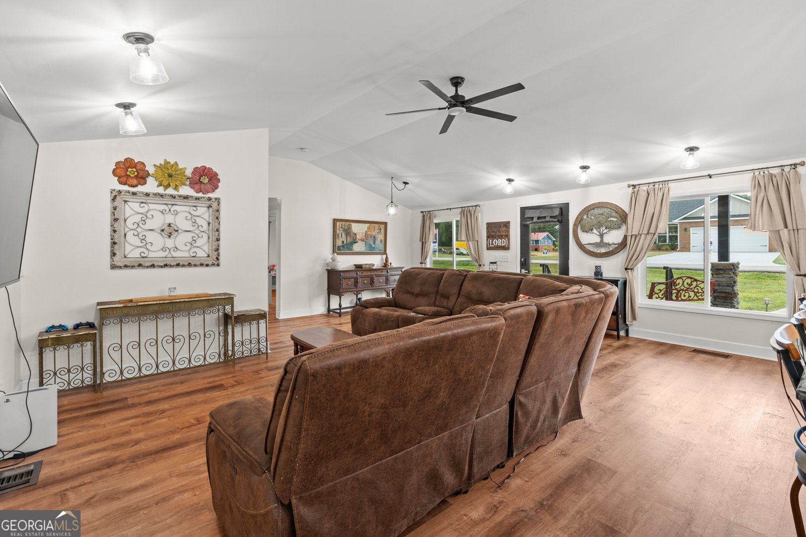 254 Eason Street Bowdon - 11