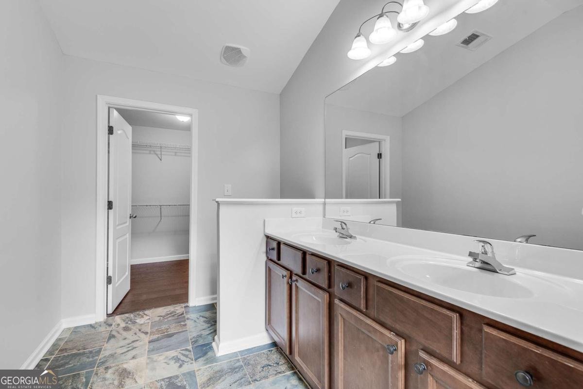 5211 Montine Way Norcross - 29