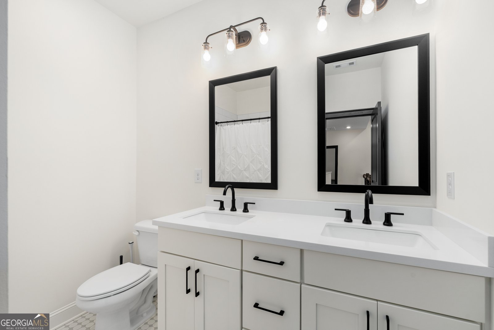520 Walden Glen Lane Alpharetta - 31