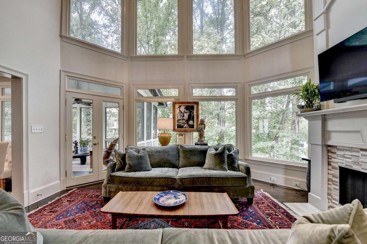 5945 Somerset Court Suwanee - 14
