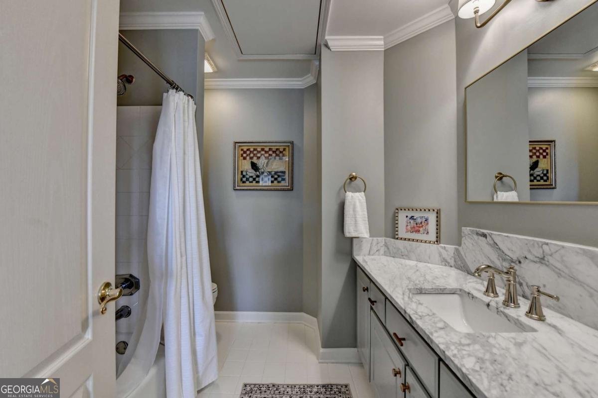 5945 Somerset Court Suwanee - 33
