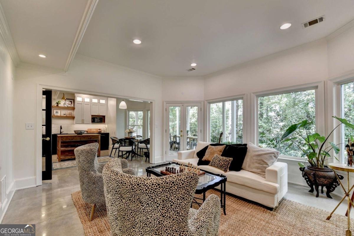 5945 Somerset Court Suwanee - 39