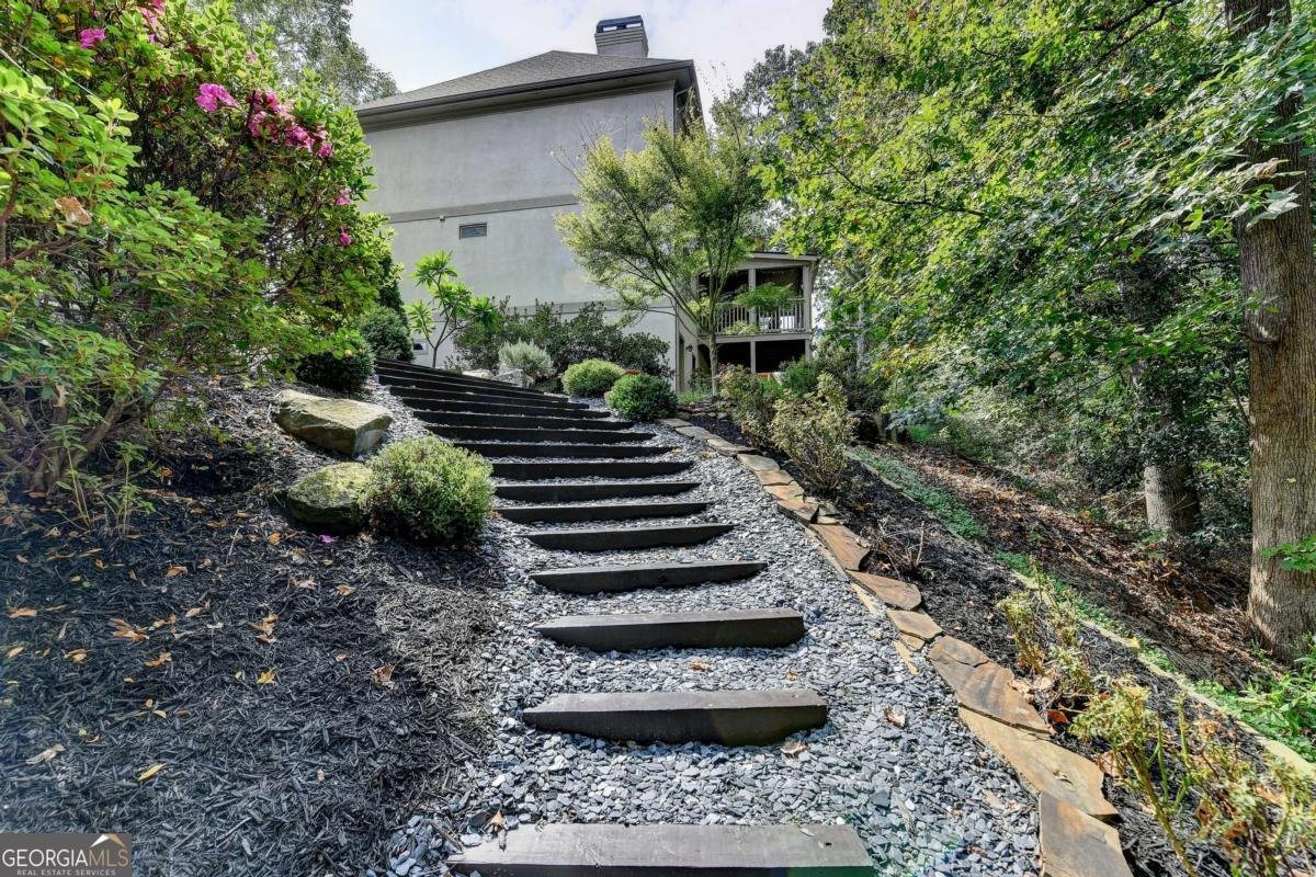 5945 Somerset Court Suwanee - 54
