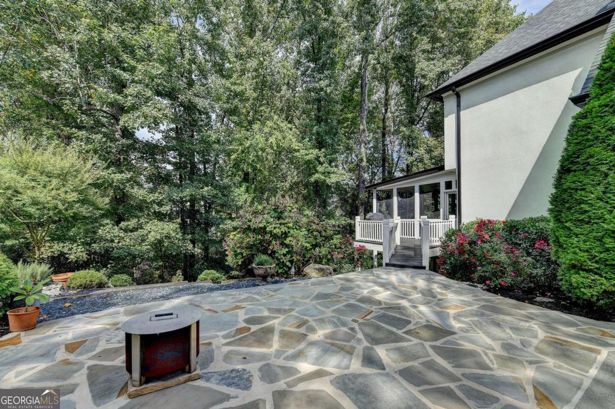 5945 Somerset Court Suwanee - 7