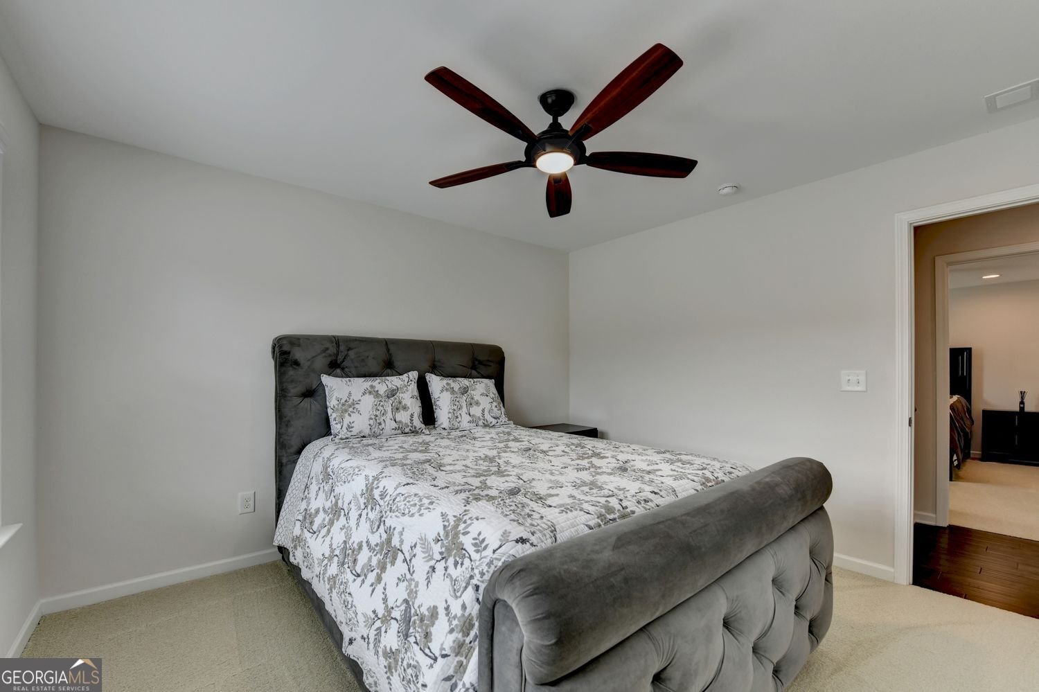 115 Marlow Drive Woodstock - 55